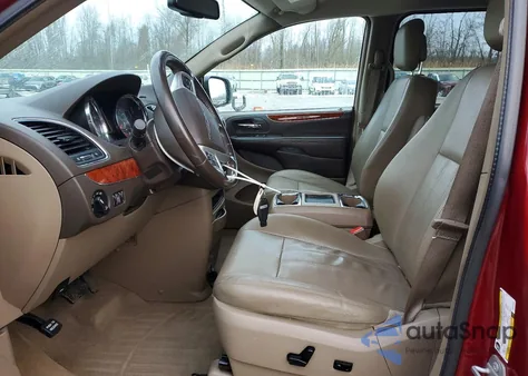 2016 Chrysler Town & Country Touring from USA, damaged, VIN 2C4RC1BG7GR120344